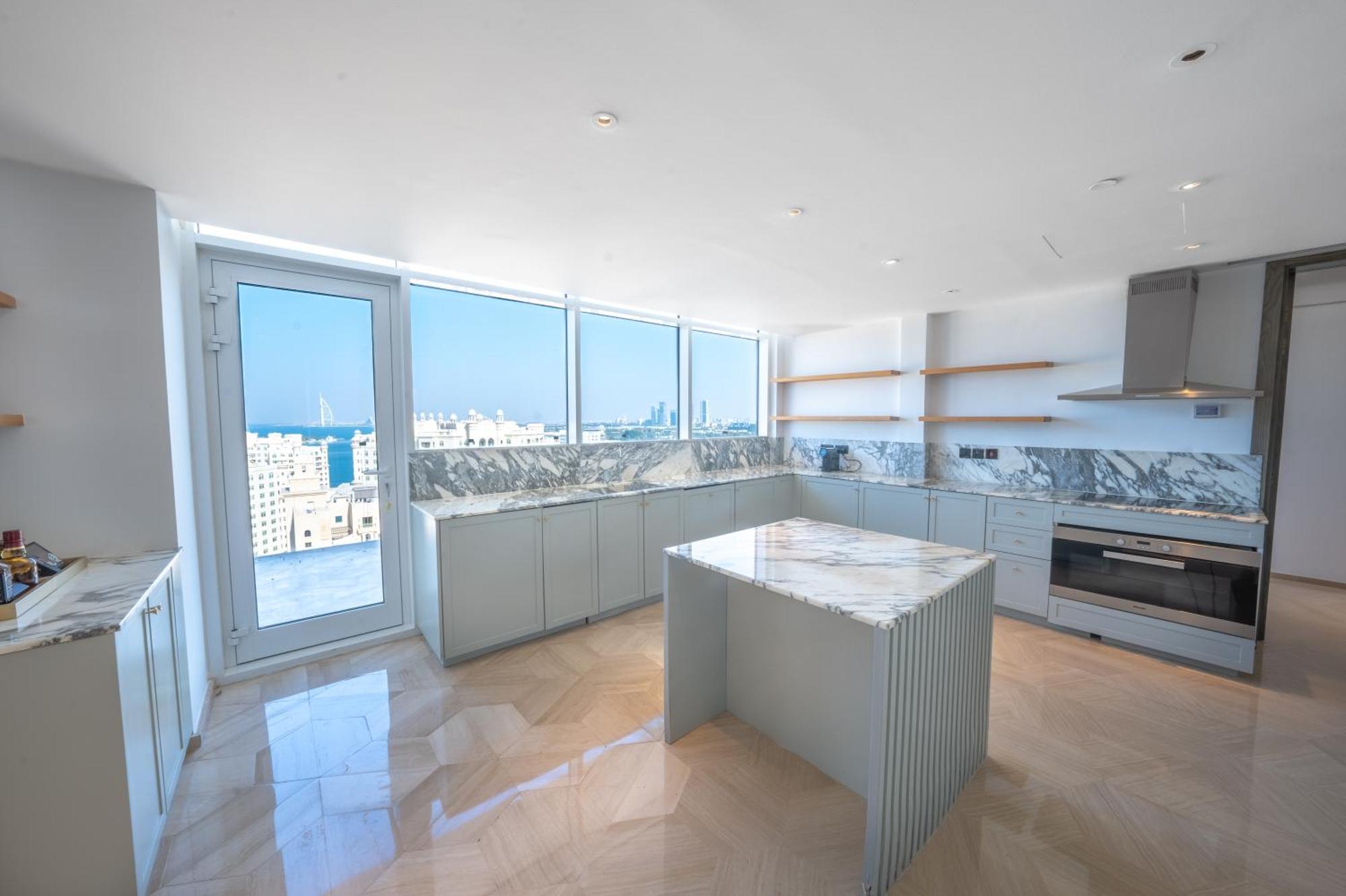 Resort Five Palm Jumeirah 5*