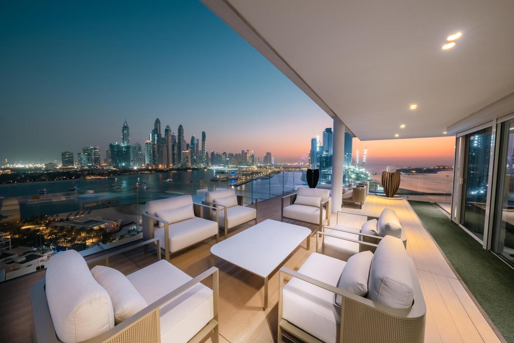 Resort Five Palm Jumeirah Dubai